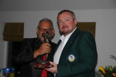 45416219_2197963510235506_521945290761043968_n